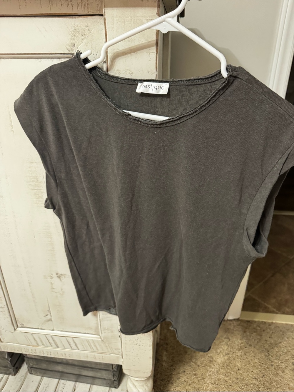 vestique Charcoal Sleeveless Tank Top